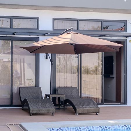 A Poolside Cafe Resort Magalang Exteriér fotografie